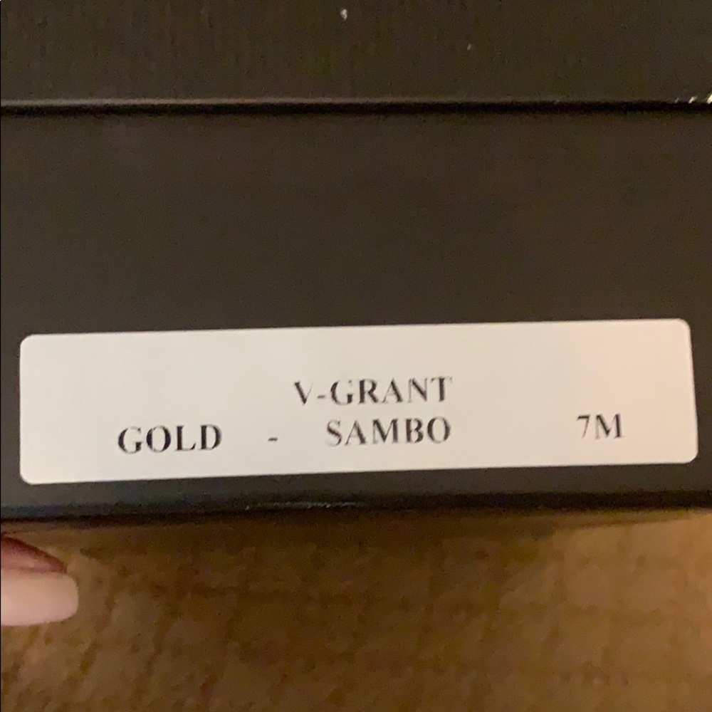 Shoes - Picture 5 of 5